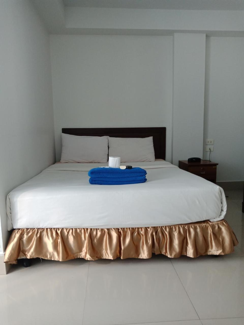 Baanpak Sam Anong Aparthotel Hua Hin Exteriör bild